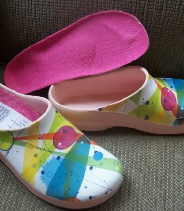 jolly picture clogs review