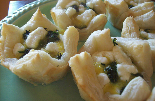 spinach goat cheese egg puff pastry appetizers