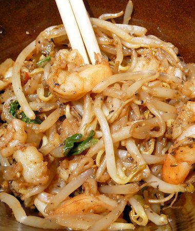 shrimp and bean sprouts