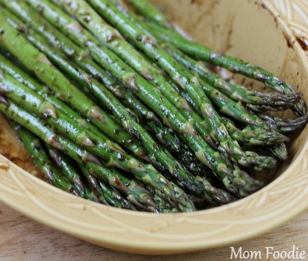 grilled balsamic asparagus