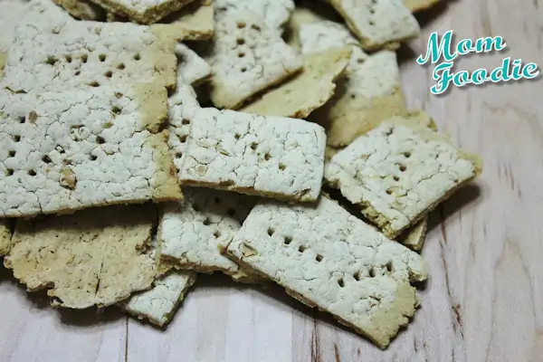 Gluten-free White Bean Crackers Recipe