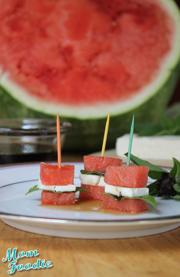 watermelon basil feta appetizer bites