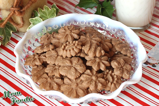 chocolate peanut butter spritz cookies recipe