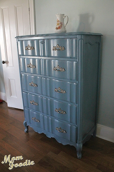 Quick & Easy Furniture Make-Overs with Spray Paint - Mom Foodie