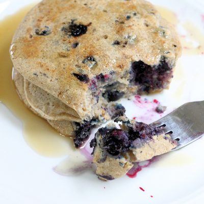 blueberry oatmeal pancakes