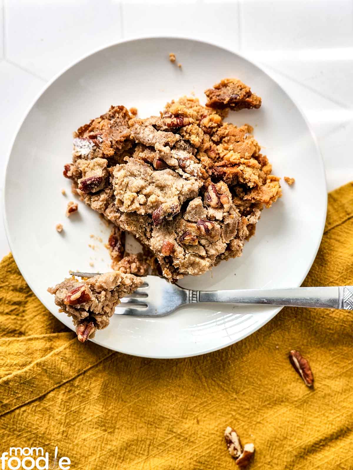 Sweet Potato Dump Cake Recipe [momfoodie.com]