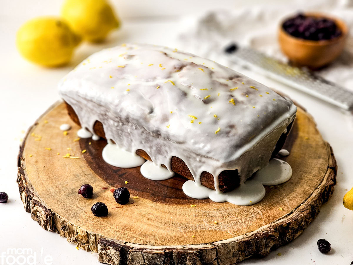 lemon blueberry bread with lemon icing