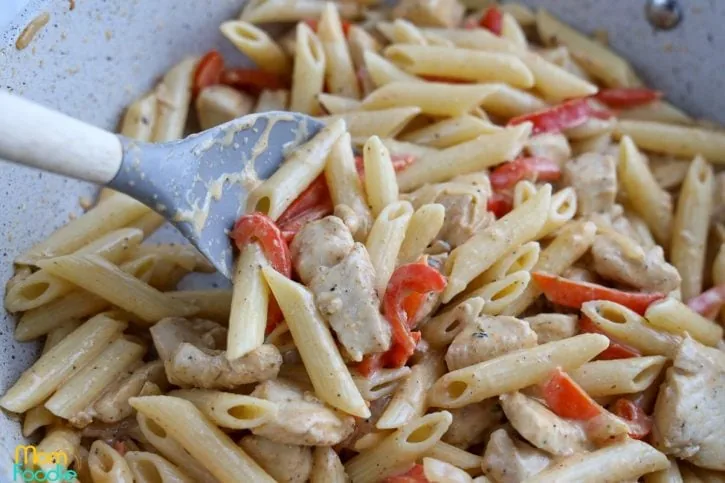 chicken fajita pasta skillet stirred together.