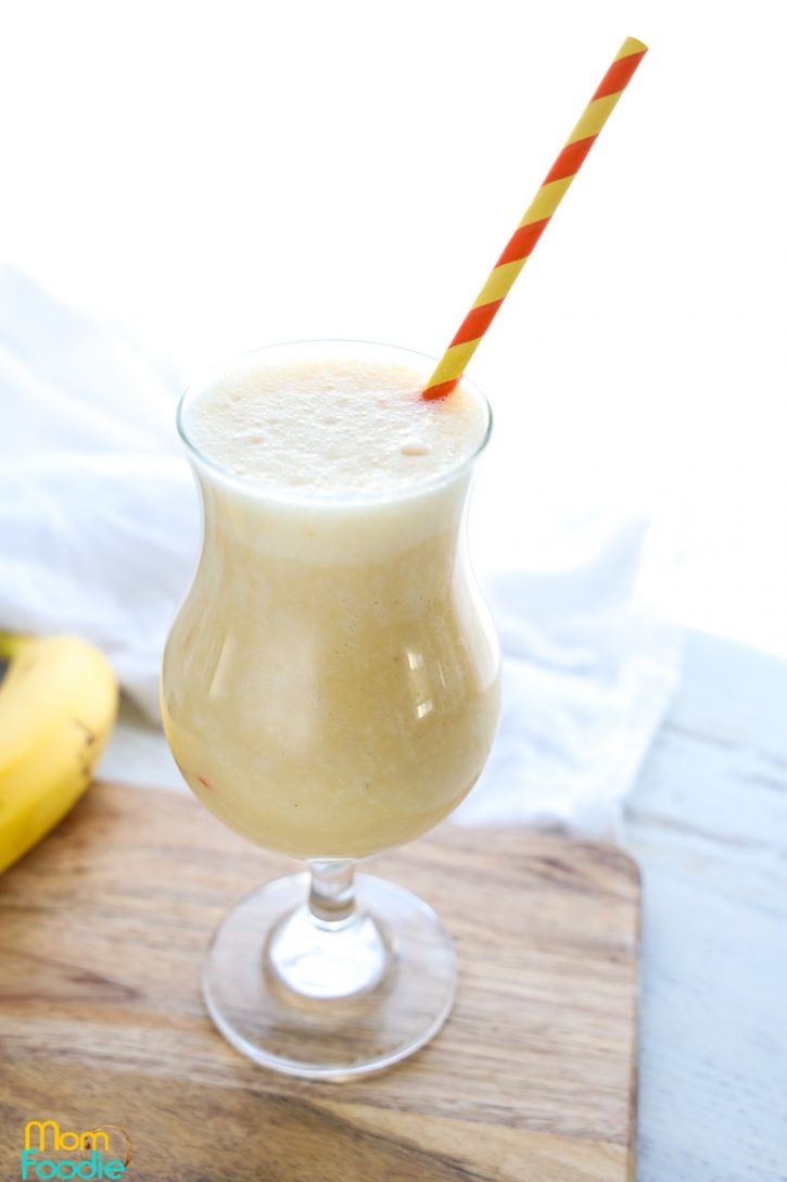 Banana Peach Smoothie - Mom Foodie