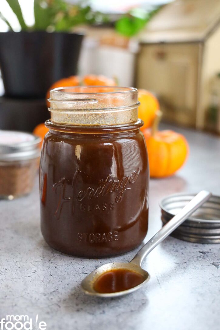 homemade pumpkin spice syrup in mason jar
