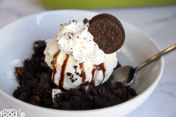 Oreo Dump Cake Recipe