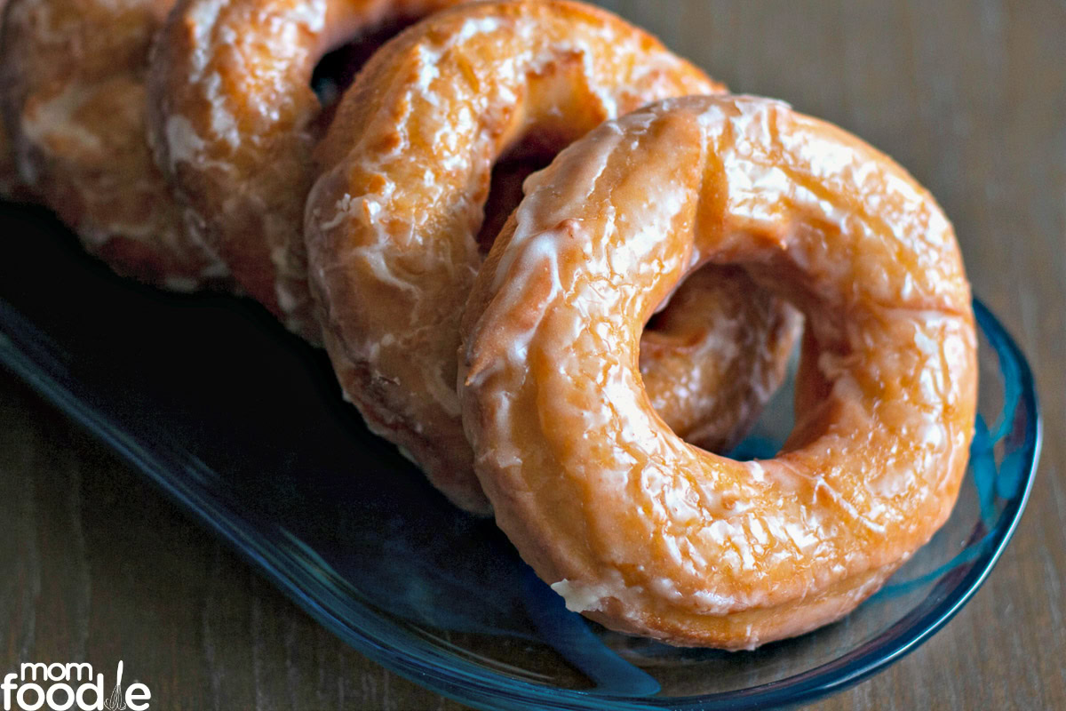 Amish Donuts