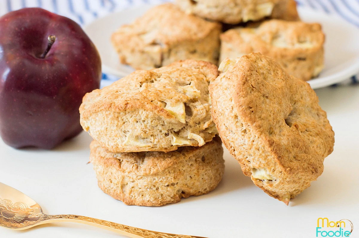 Apple Cinnamon Scones