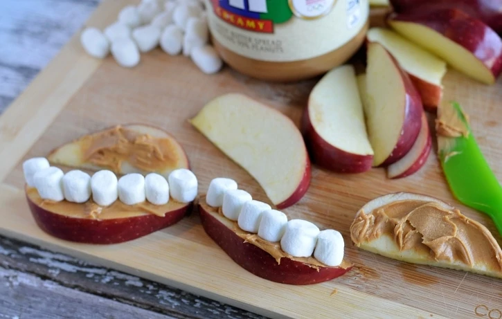 Apple Peanut Butter Teeth - adding mini marshmallows