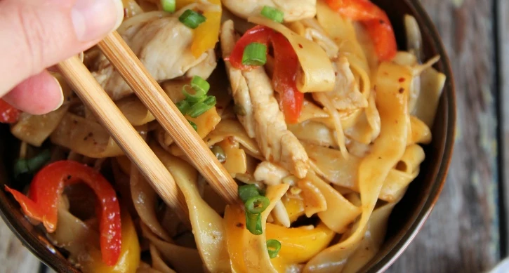 Asian Noodles and Chicken Recipe