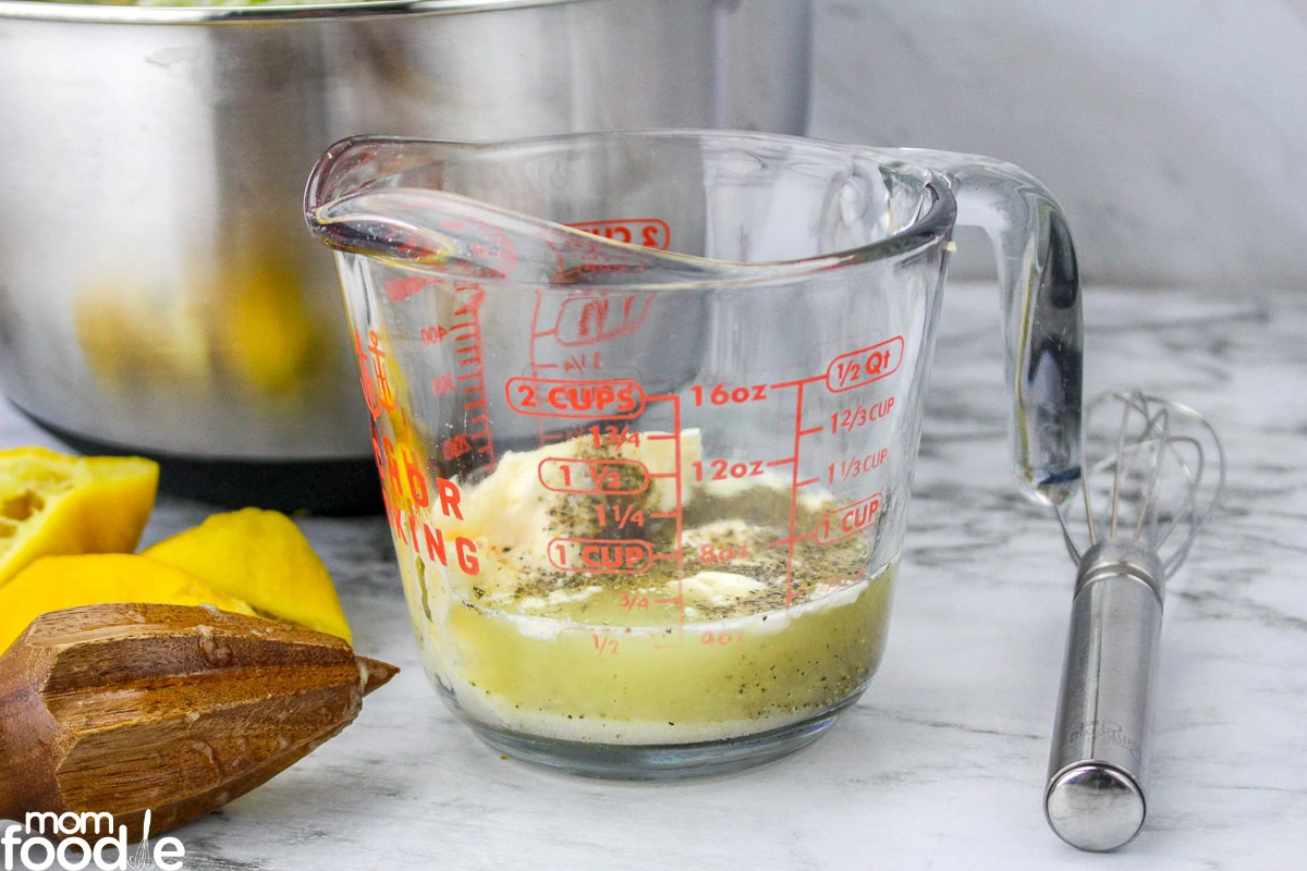 blue cheese coleslaw dressing