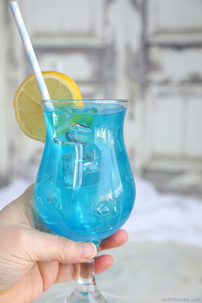 Blue Lagoon Cocktail Easy Blue Drink Recipe Mom Foodie 2345