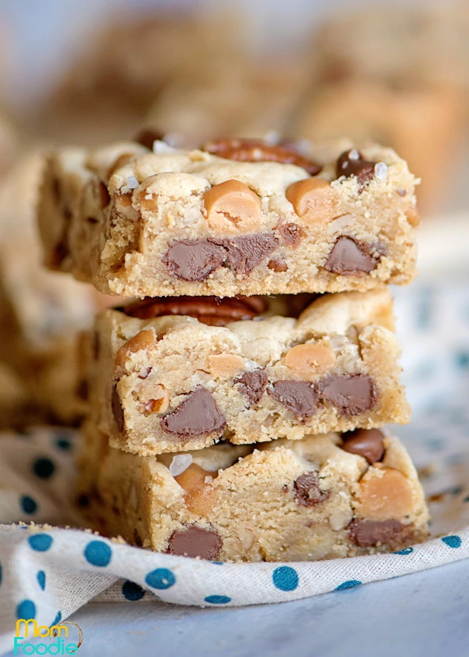 Caramel Chocolate Chip Cookie Bars