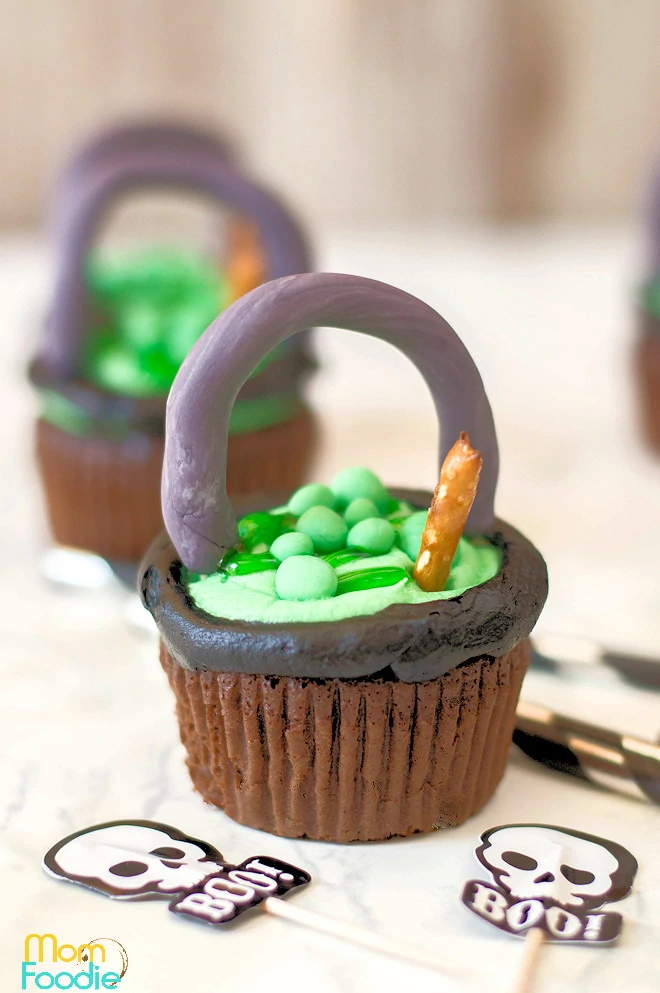 Cauldron Cupcakes