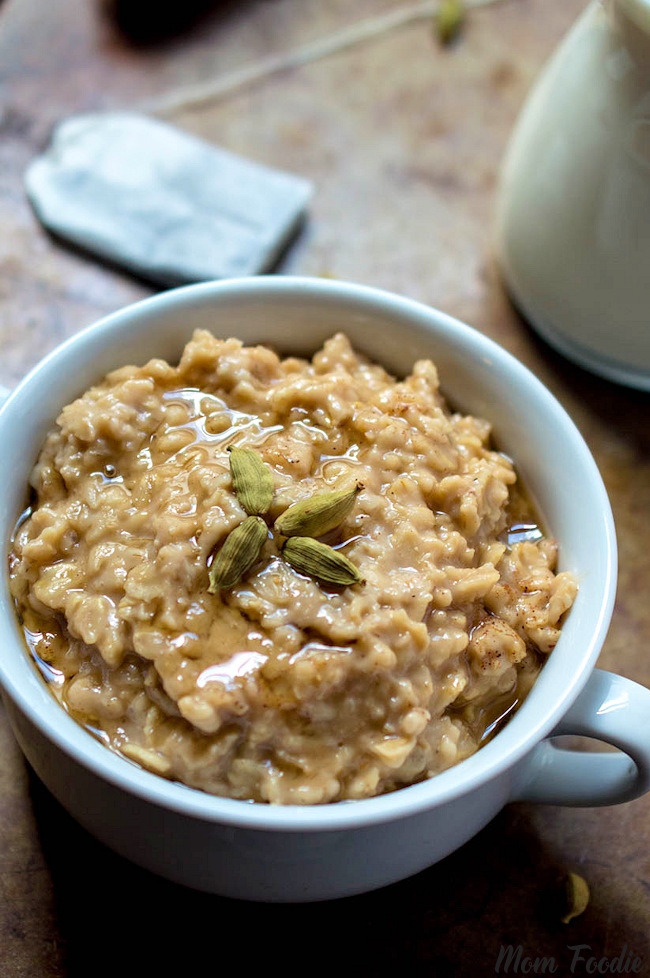 Chai Oatmeal Recipe - Mom Foodie