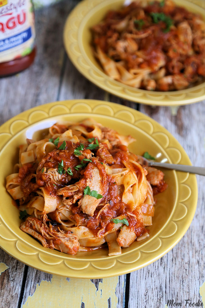 slow cooker Chicken Thigh Bolognese