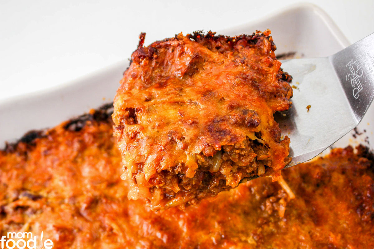 cheesy chili hash brown bake