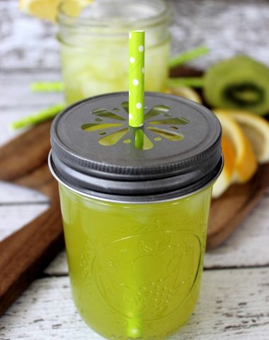 Copycat Applebee's Kiwi Lemonade Recipe