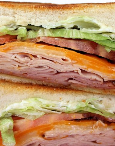 Copycat Applebee's Clubhouse Grill Sandwich