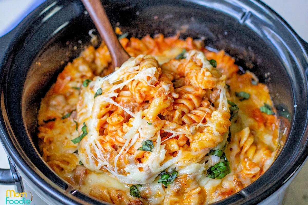 Crock Pot Pizza Casserole finished cooking.