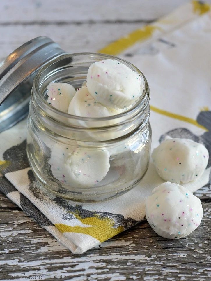 Vicks Shower Tablets Recipe  A Thoughtful Homemade Gift - Mom Foodie