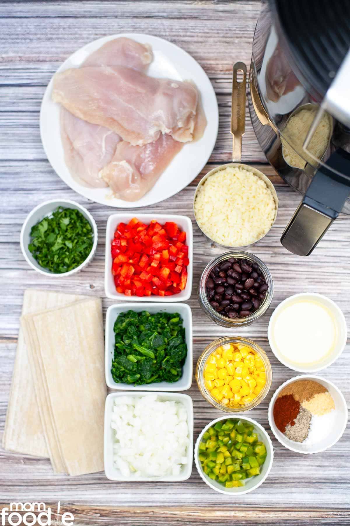 Chilis Southwest Egg Rolls Air Fryer Recipe Copycat - Mom Foodie