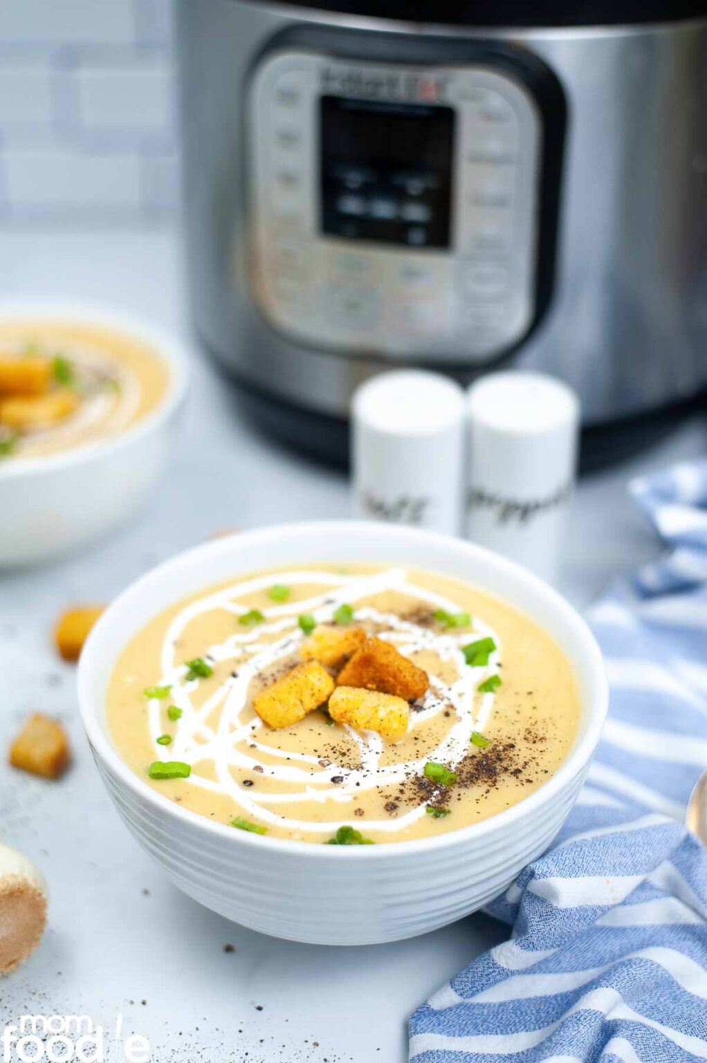Potato Leek Soup Instant Pot, Slow Cooker or Stove Top Mom Foodie