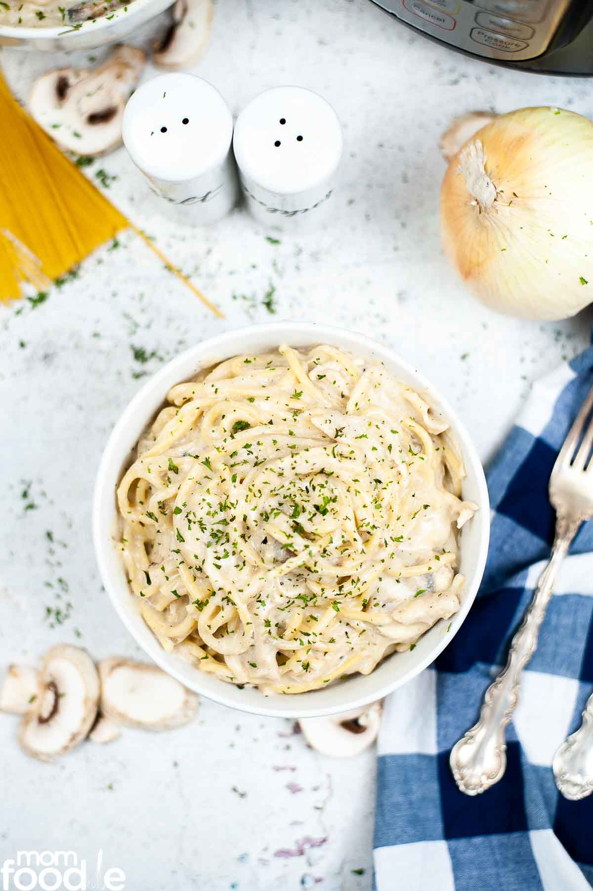 Chicken Tetrazzini Instant Pot, Slow Cooker or Stove Top! Mom Foodie