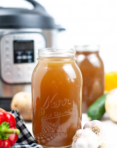 vegetable broth Instant Pot recipe in jars.