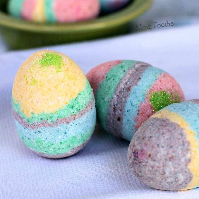 How to make Easter egg bath bombs: a fun STEM craft for kids - The Many  Little Joys