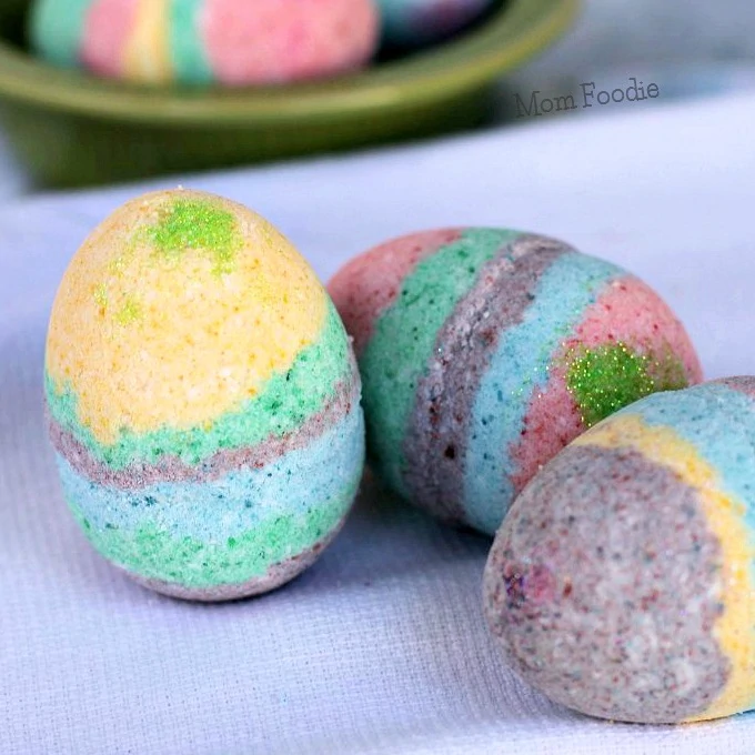 In My Soap Pot Easter egg bath bombs