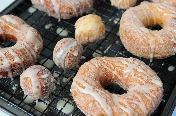 Easy Apple Cider Glazed Donuts - cooling