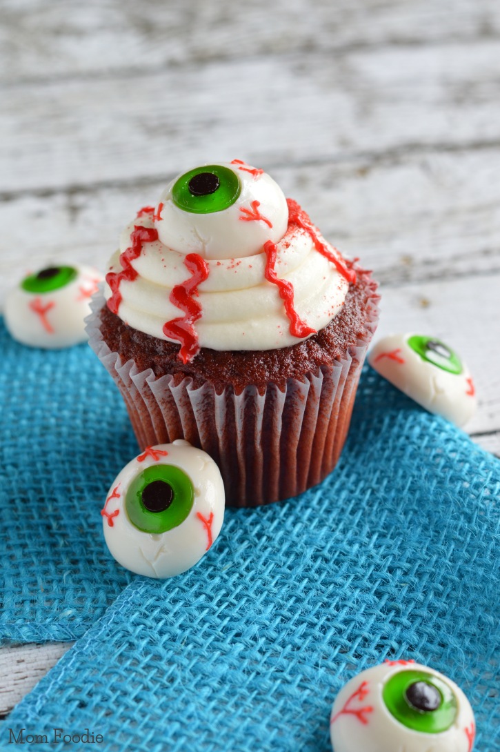 Easy Eyeball Cupcakes  Last Minute Halloween Party Food  Mom Foodie