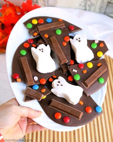 Easy Ghost Halloween Candy Bark