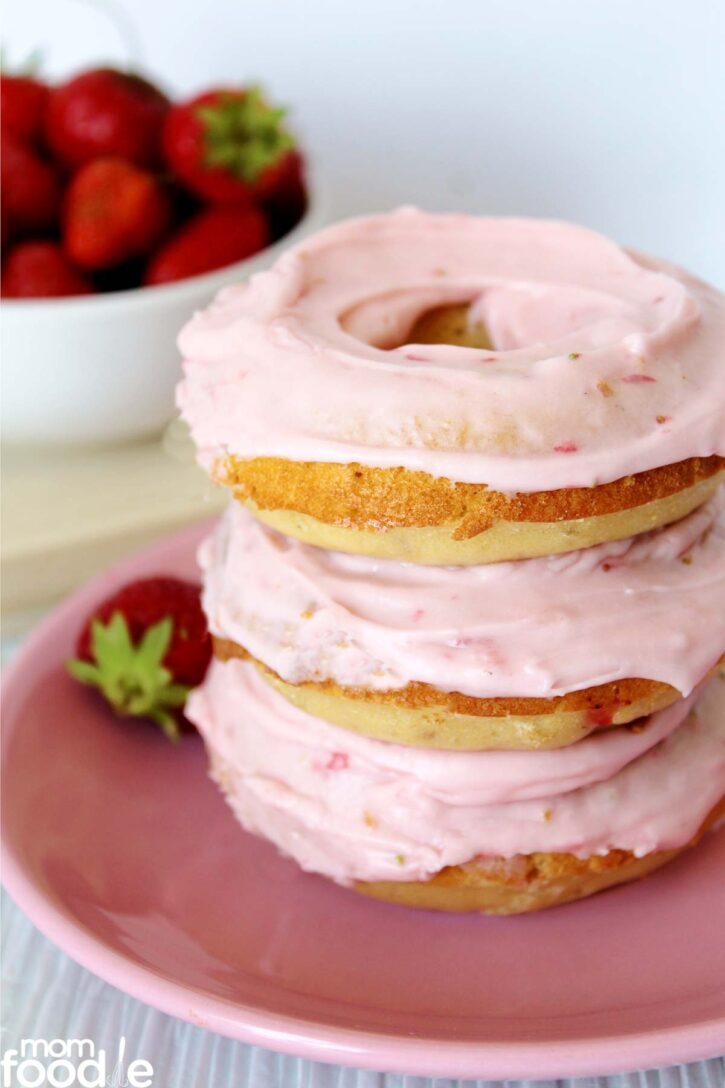 Baked Strawberry glazed Donuts