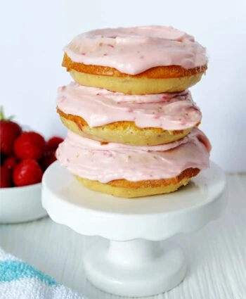 Strawberry Donuts
