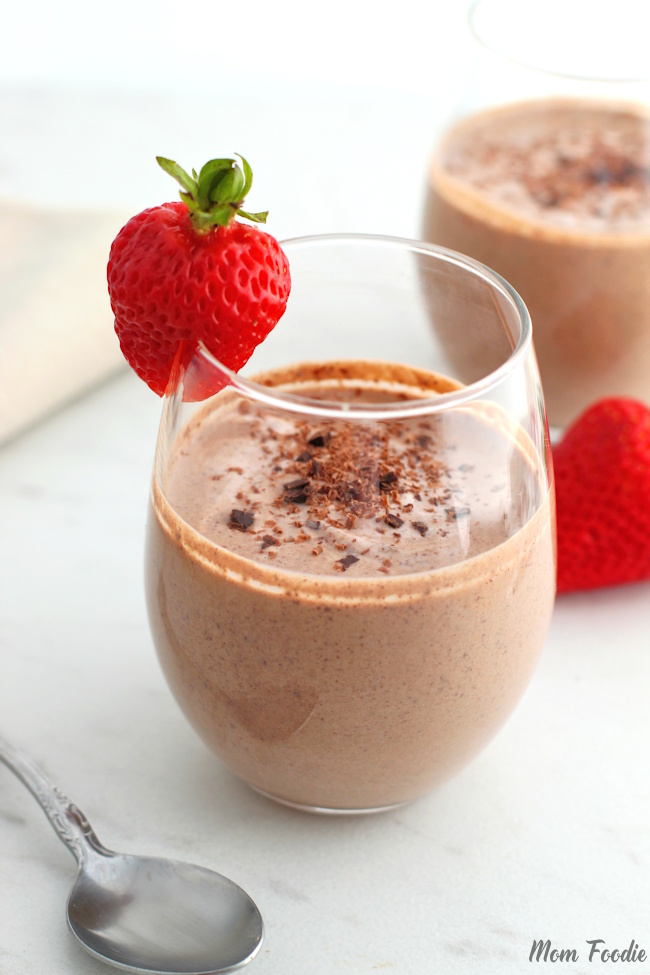 Baby Lady's Deliciously Simple and Healthy Chocolate Mousse