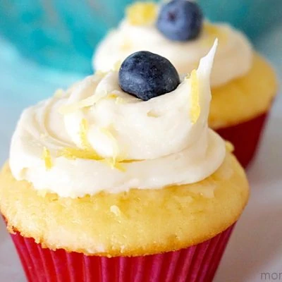 Lemon Cupcakes with Lemon Frosting