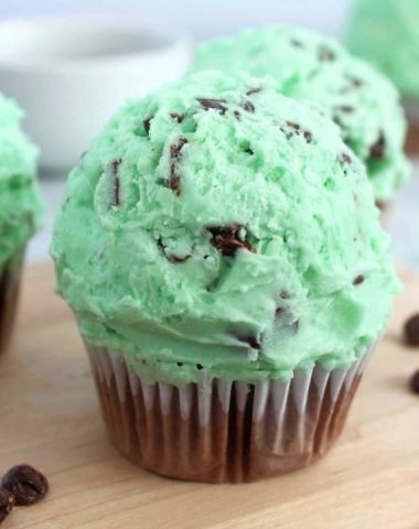 Mint Chocolate Chip Cupcakes Recipe