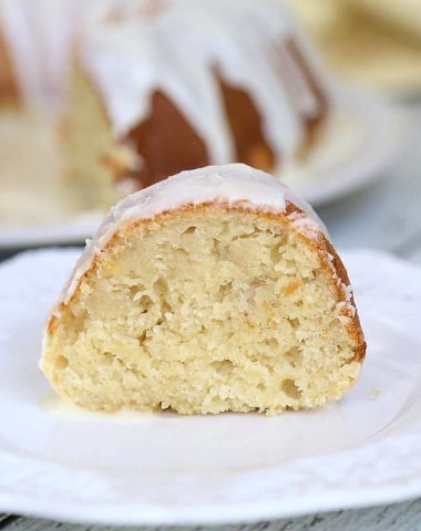 Moist Banana Bundt Cake sour cream