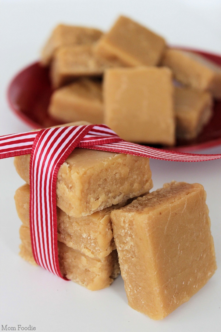 Creamy Peanut Butter Fudge Recipe - Mom Foodie