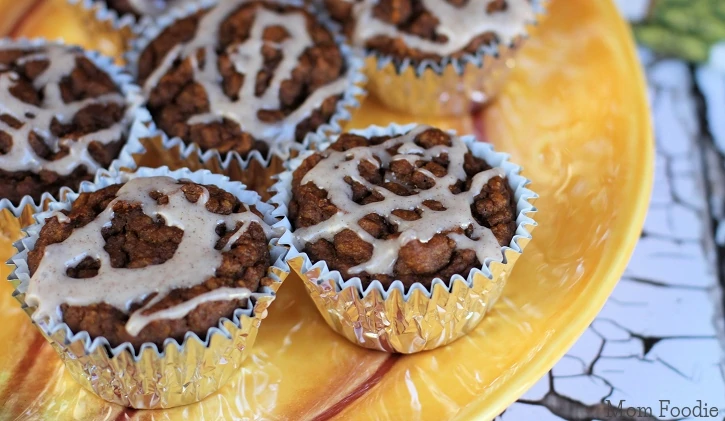 Carrot Pumpkin Muffins with Cinnamon Icing