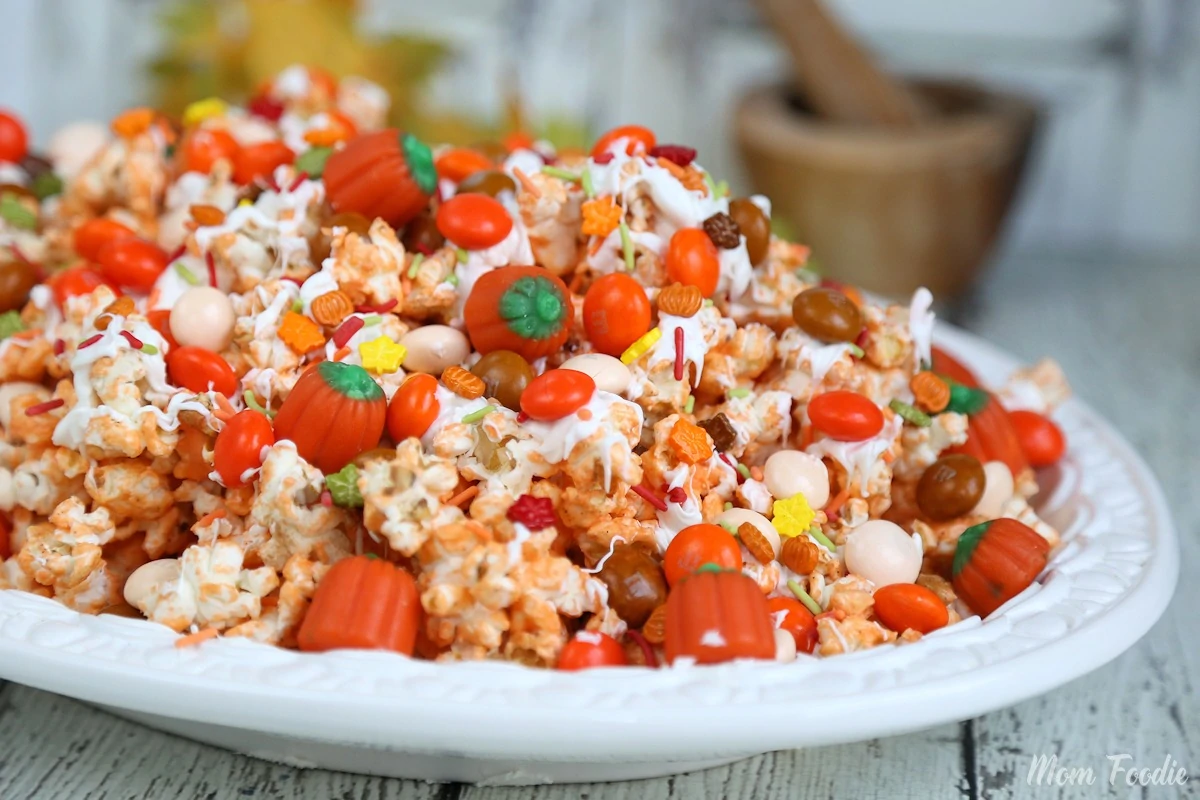 Pumpkin Spice Popcorn recipe with white chocolate