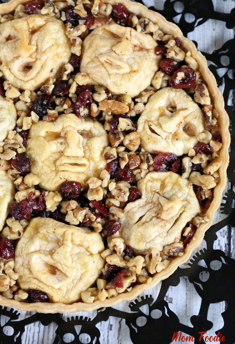 Shrunken Heads Halloween Tart: Apple Cranberry Walnut Tart Recipe