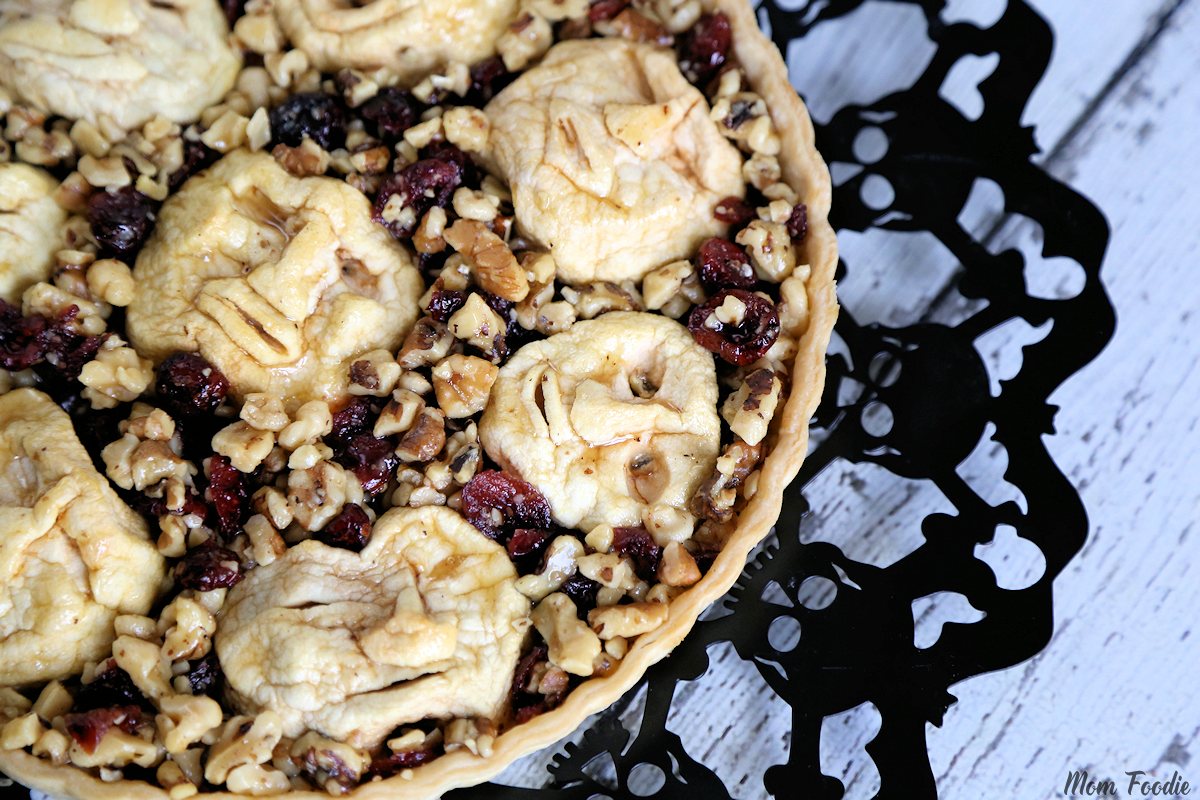 Shrunken Heads Halloween - Apple Cranberry Walnut Tart